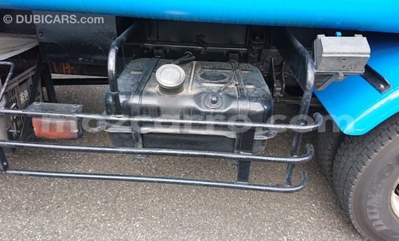 Nunua Imported Mitsubishi i Bluu Gari ndani ya Import - Dubai nchini Cabo Delgado Nunua Imported Mitsubishi i Bluu Gari ndani ya Import - Dubai nchini Cabo Delgado