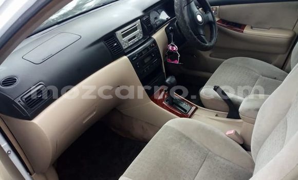 Comprar Usado Toyota Runx Branco Carro em Maputo em Maputo Comprar Usado Toyota Runx Branco Carro em Maputo em Maputo