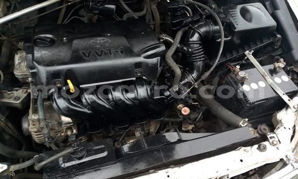 Comprar Usado Toyota Runx Branco Carro em Maputo em Maputo Comprar Usado Toyota Runx Branco Carro em Maputo em Maputo