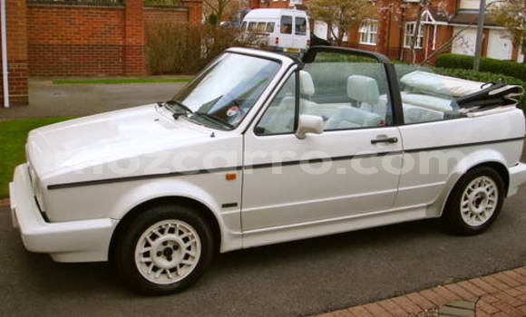 Comprar Usado Volkswagen Golf Branco Carro em Ancuabe em Cabo Delgado Comprar Usado Volkswagen Golf Branco Carro em Ancuabe em Cabo Delgado