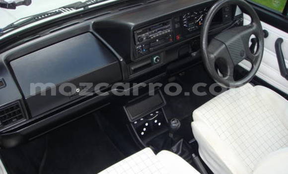 Comprar Usado Volkswagen Golf Branco Carro em Ancuabe em Cabo Delgado Comprar Usado Volkswagen Golf Branco Carro em Ancuabe em Cabo Delgado