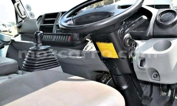 Buy Used Hino 300 Series White Truck in Chemba in Sofala Buy Used Hino 300 Series White Truck in Chemba in Sofala