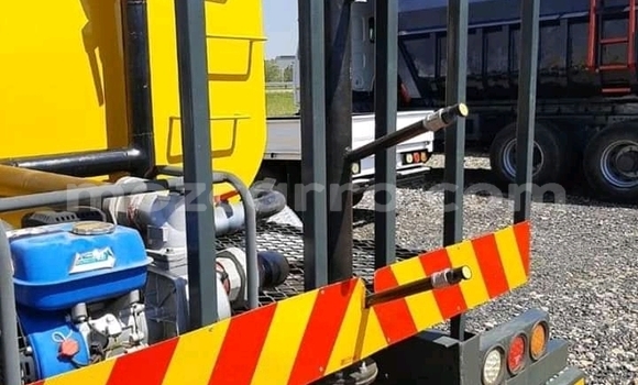 Comprar Usado Man Silent Branco Caminhão em Chemba em Sofala Comprar Usado Man Silent Branco Caminhão em Chemba em Sofala