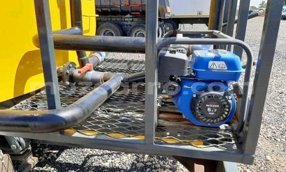 Comprar Usado Man Silent Branco Caminhão em Chemba em Sofala Comprar Usado Man Silent Branco Caminhão em Chemba em Sofala