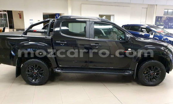 Comprar Usado Isuzu D-MAX Preto Carro em Balama em Cabo Delgado Comprar Usado Isuzu D-MAX Preto Carro em Balama em Cabo Delgado