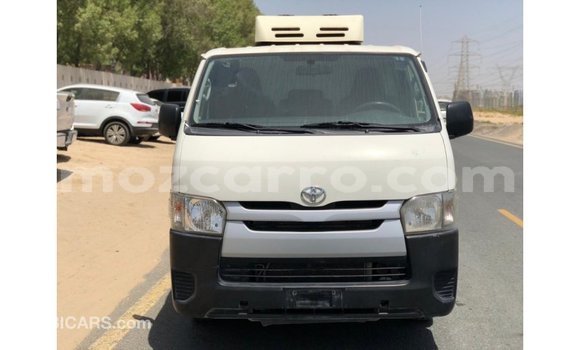 Nunua Imported Toyota Hiace Nyeupe Gari ndani ya Import - Dubai nchini Cabo Delgado Nunua Imported Toyota Hiace Nyeupe Gari ndani ya Import - Dubai nchini Cabo Delgado