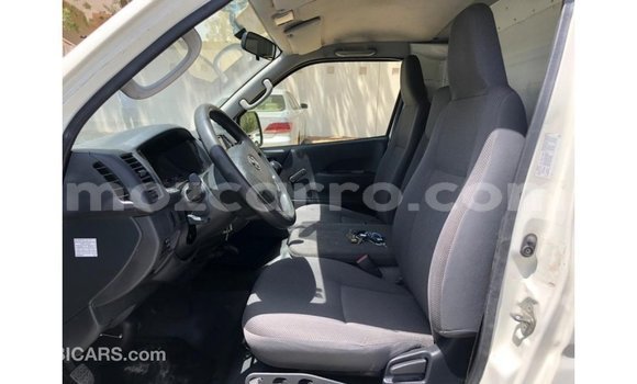 Nunua Imported Toyota Hiace Nyeupe Gari ndani ya Import - Dubai nchini Cabo Delgado Nunua Imported Toyota Hiace Nyeupe Gari ndani ya Import - Dubai nchini Cabo Delgado