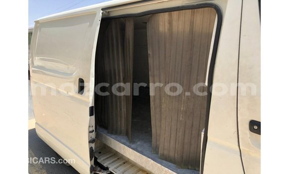Nunua Imported Toyota Hiace Nyeupe Gari ndani ya Import - Dubai nchini Cabo Delgado Nunua Imported Toyota Hiace Nyeupe Gari ndani ya Import - Dubai nchini Cabo Delgado