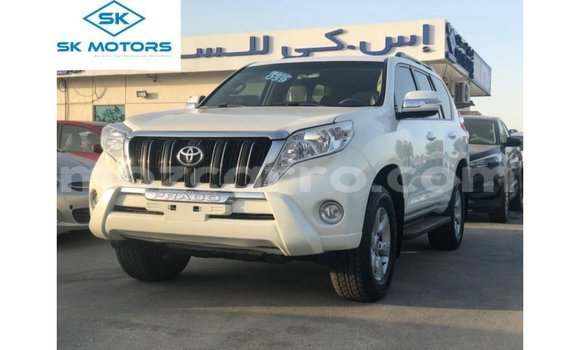 Buy Import Toyota Prado White Car in Import - Dubai in Cabo Delgado