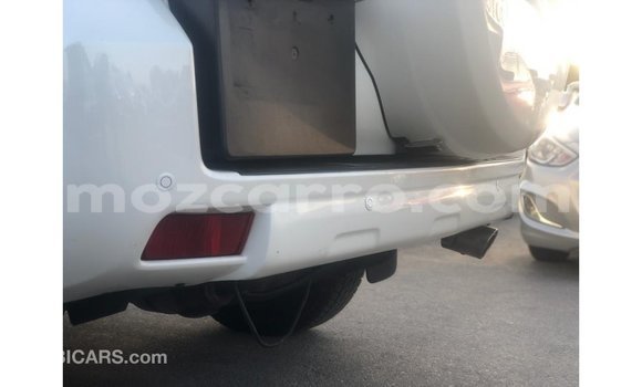 Nunua Imported Toyota Prado Nyeupe Gari ndani ya Import - Dubai nchini Cabo Delgado Nunua Imported Toyota Prado Nyeupe Gari ndani ya Import - Dubai nchini Cabo Delgado