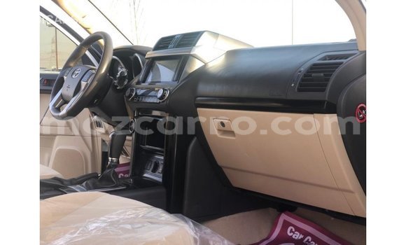 Nunua Imported Toyota Prado Nyeupe Gari ndani ya Import - Dubai nchini Cabo Delgado Nunua Imported Toyota Prado Nyeupe Gari ndani ya Import - Dubai nchini Cabo Delgado