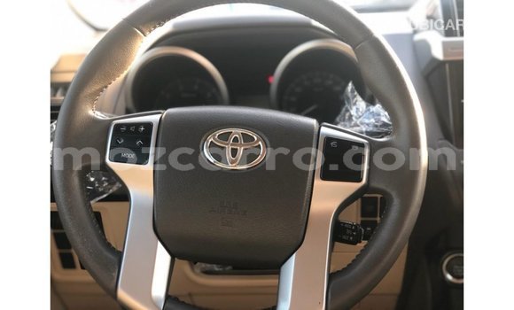 Nunua Imported Toyota Prado Nyeupe Gari ndani ya Import - Dubai nchini Cabo Delgado Nunua Imported Toyota Prado Nyeupe Gari ndani ya Import - Dubai nchini Cabo Delgado