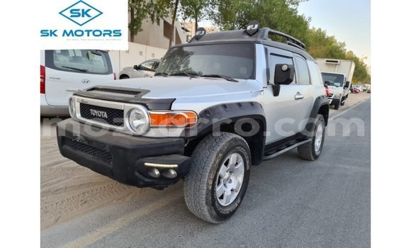 Comprar Importar Toyota FJ Cruiser De outros Carro em Import - Dubai em Cabo Delgado