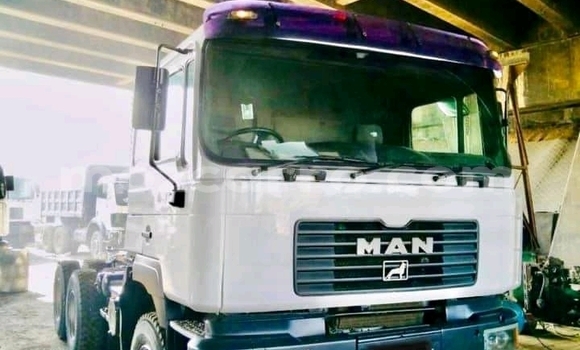 Comprar Usado Man Silent Branco Caminhão em Moçambique em Nampula Comprar Usado Man Silent Branco Caminhão em Moçambique em Nampula
