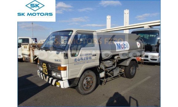 Buy Import Toyota Dyna Other Car in Import - Dubai in Cabo Delgado