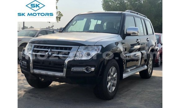 Comprar Importar Mitsubishi Pajero Preto Carro em Import - Dubai em Cabo Delgado