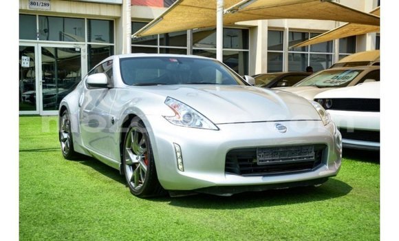 Tenga Imported Nissan 370Z Zvimwe Mota in Import - Dubai in Cabo Delgado