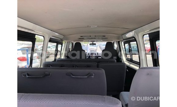 Nunua Imported Toyota Hiace Nyeupe Gari ndani ya Import - Dubai nchini Cabo Delgado Nunua Imported Toyota Hiace Nyeupe Gari ndani ya Import - Dubai nchini Cabo Delgado