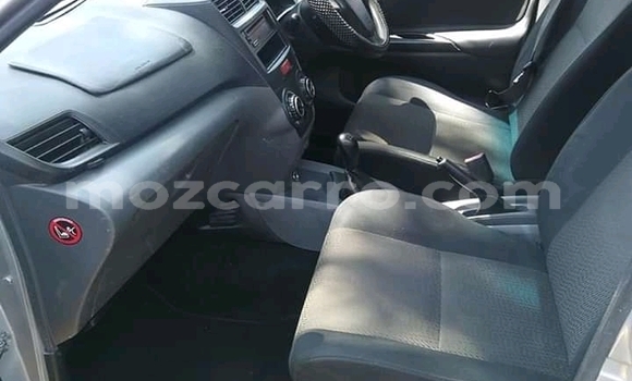 Tenga Tsaru Toyota Avanza Sirivha Mota in Chemba in Sofala Tenga Tsaru Toyota Avanza Sirivha Mota in Chemba in Sofala