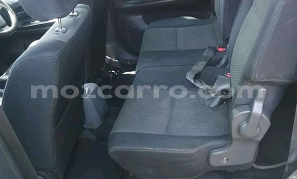 Tenga Tsaru Toyota Avanza Sirivha Mota in Chemba in Sofala Tenga Tsaru Toyota Avanza Sirivha Mota in Chemba in Sofala