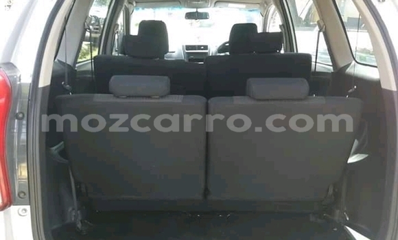 Tenga Tsaru Toyota Avanza Sirivha Mota in Chemba in Sofala Tenga Tsaru Toyota Avanza Sirivha Mota in Chemba in Sofala