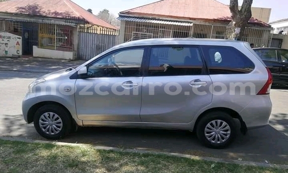 Tenga Tsaru Toyota Avanza Sirivha Mota in Chemba in Sofala Tenga Tsaru Toyota Avanza Sirivha Mota in Chemba in Sofala