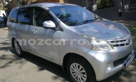 Tenga Tsaru Toyota Avanza Sirivha Mota in Chemba in Sofala Tenga Tsaru Toyota Avanza Sirivha Mota in Chemba in Sofala