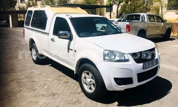 Buy Used GMC Sierra White Car in Chemba in Sofala Buy Used GMC Sierra White Car in Chemba in Sofala