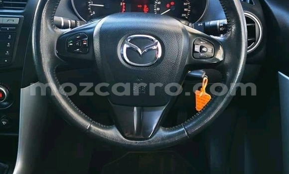 Buy Used Mazda BT-50 White Car in Chemba in Sofala Buy Used Mazda BT-50 White Car in Chemba in Sofala