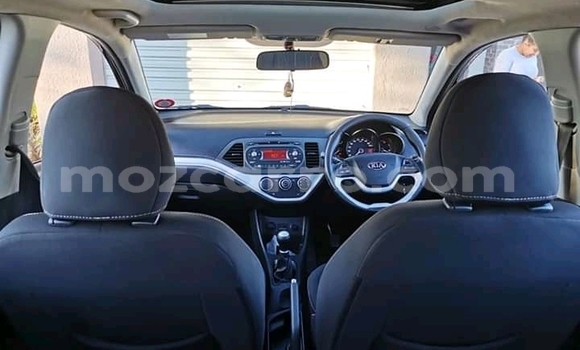 Buy Used Kia Picanto Black Car in Chemba in Sofala Buy Used Kia Picanto Black Car in Chemba in Sofala