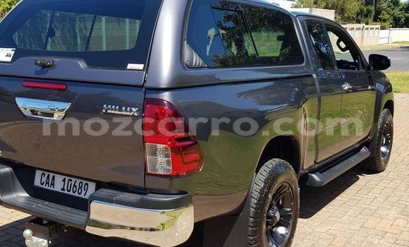 Comprar Usado Toyota Hilux De outros Carro em Gilé em Zambezia Comprar Usado Toyota Hilux De outros Carro em Gilé em Zambezia