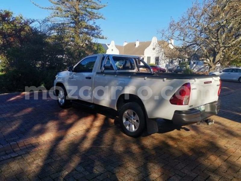 Big with watermark toyota hilux maputo maputo 9072