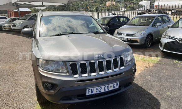 Comprar Usado Jeep Compass Prata Carro em Beira em Sofala