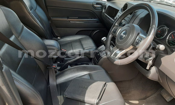 Comprar Usado Jeep Compass Prata Carro em Beira em Sofala Comprar Usado Jeep Compass Prata Carro em Beira em Sofala