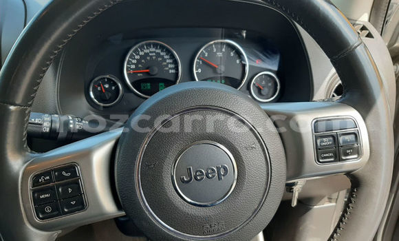 Comprar Usado Jeep Compass Prata Carro em Beira em Sofala Comprar Usado Jeep Compass Prata Carro em Beira em Sofala