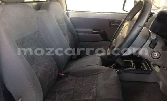 Comprar Usado Isuzu KB Branco Carro em Maputo em Maputo Comprar Usado Isuzu KB Branco Carro em Maputo em Maputo