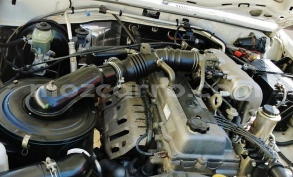 Nunua Ilio tumika Toyota Land Cruiser Nyingine Gari ndani ya Maputo nchini Maputo Nunua Ilio tumika Toyota Land Cruiser Nyingine Gari ndani ya Maputo nchini Maputo