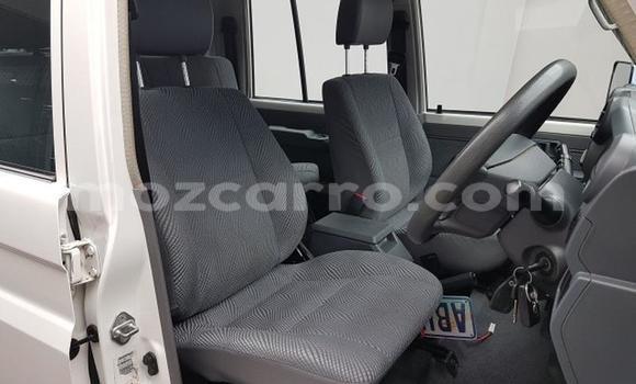 Tenga Tsaru Land Rover Series II Girinhi Mota in Balama in Cabo Delgado Tenga Tsaru Land Rover Series II Girinhi Mota in Balama in Cabo Delgado