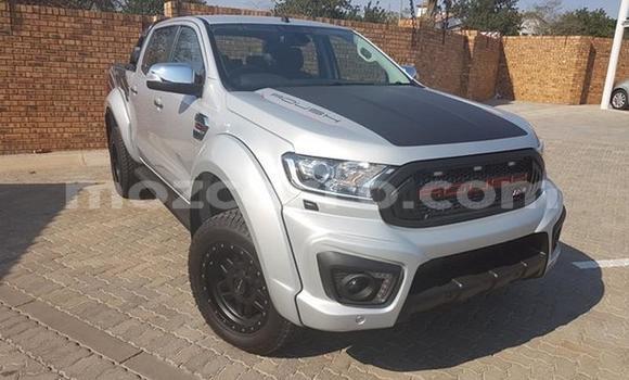 Comprar Usado Ford Ranger Vermelho Carro em Balama em Cabo Delgado