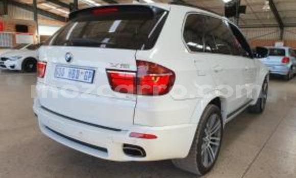 Tenga Imported BMW X5 Chena Mota in Zumbo in Tete Tenga Imported BMW X5 Chena Mota in Zumbo in Tete