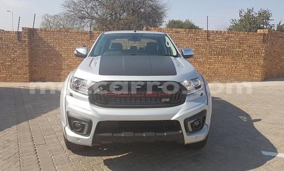 Tenga Tsaru Ford Ranger Tsvuku Mota in Balama in Cabo Delgado Tenga Tsaru Ford Ranger Tsvuku Mota in Balama in Cabo Delgado