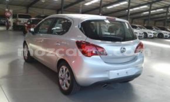 Tenga Imported Opel Corsa Sirivha Mota in Zumbo in Tete Tenga Imported Opel Corsa Sirivha Mota in Zumbo in Tete
