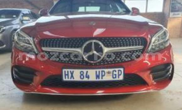 Tenga Imported Mercedes‒Benz C-Class Tsvuku Mota in Zumbo in Tete Tenga Imported Mercedes‒Benz C-Class Tsvuku Mota in Zumbo in Tete