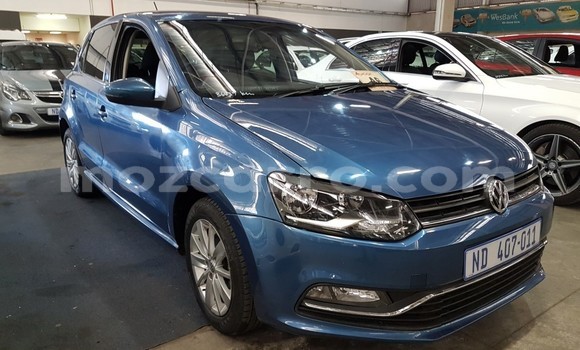 Comprar Importar Volkswagen Polo Azul Carro em Zumbo em Tete Comprar Importar Volkswagen Polo Azul Carro em Zumbo em Tete