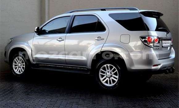 Buy Used Toyota Fortuner Silver Car in Mocambique in Nampula Buy Used Toyota Fortuner Silver Car in Mocambique in Nampula