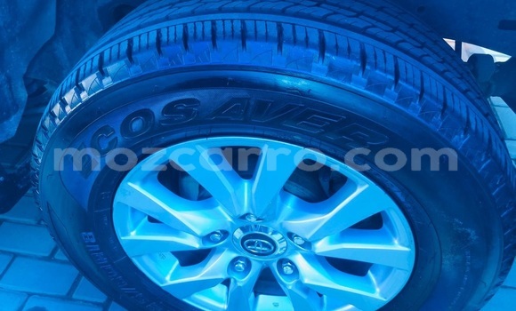 Buy Used Toyota Land Cruiser White Car in Tell me in Nampula Buy Used Toyota Land Cruiser White Car in Tell me in Nampula