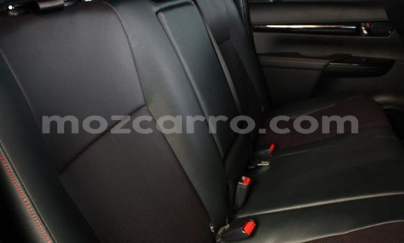 Buy Used Toyota Hilux Red Car in Tell me in Nampula Buy Used Toyota Hilux Red Car in Tell me in Nampula