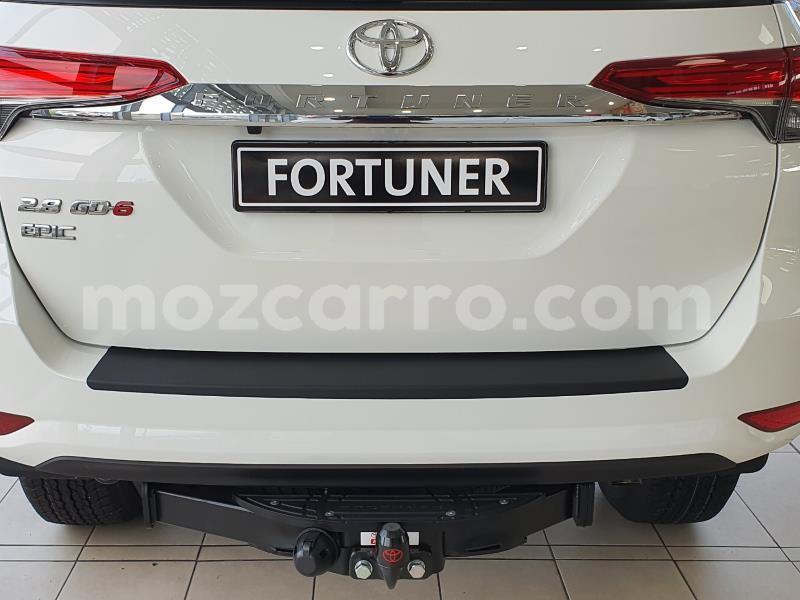 Big with watermark toyota fortuner nampula mocambique 9155