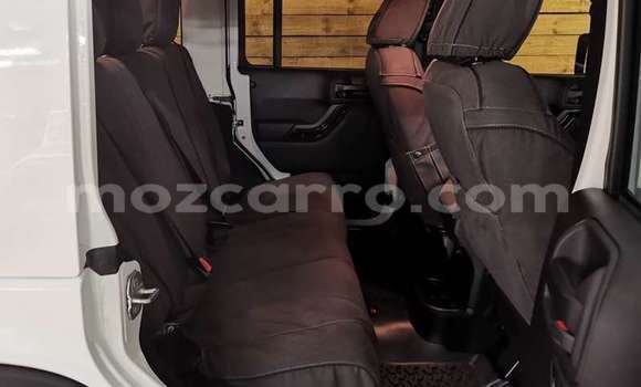 Comprar Usado Jaguar E-Pace De outros Carro em Moçambique em Nampula Comprar Usado Jaguar E-Pace De outros Carro em Moçambique em Nampula