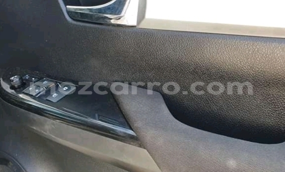 Tenga Tsaru Toyota Hilux Chena Mota in Chemba in Sofala Tenga Tsaru Toyota Hilux Chena Mota in Chemba in Sofala